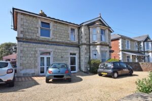 83 Sandown Road, , Lake